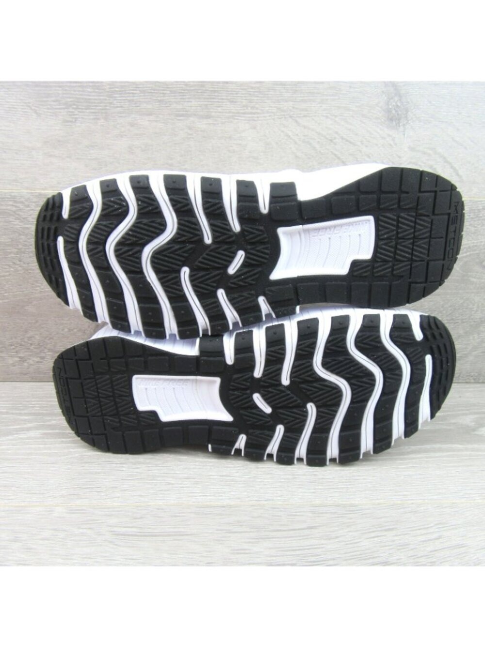Nike Free Metcon 6 Men's Workout Shoes Size 13 White Black NEW - Picture 11 of 13